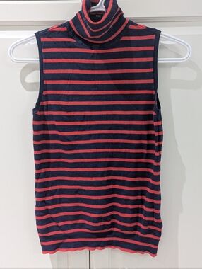 2/$20 Jacob Sleeveless Striped Turtleneck size S